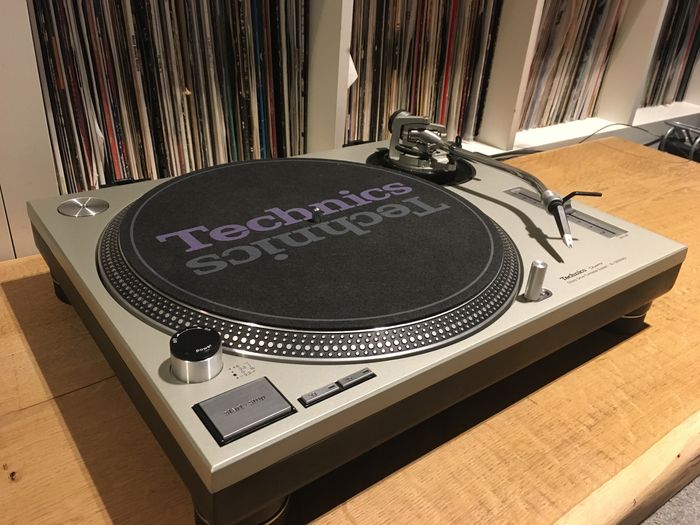 TECHNICS SL1200 MKII Legend Turntable with Ortofon Concorde