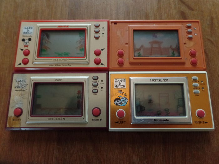 Lot of 4 Nintendo Game & Watch - Tropical Fish - Mickey Mouse - Fire