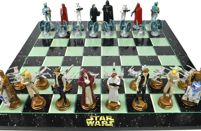 "Star Wars" chess - Lucasfilm LTD.
