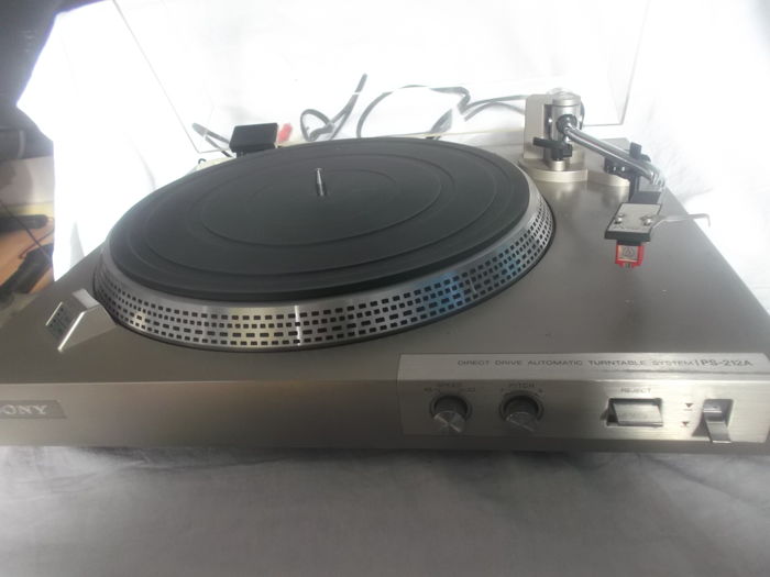 Sony vintage turntable direct drive fully automatic type PS-212A...