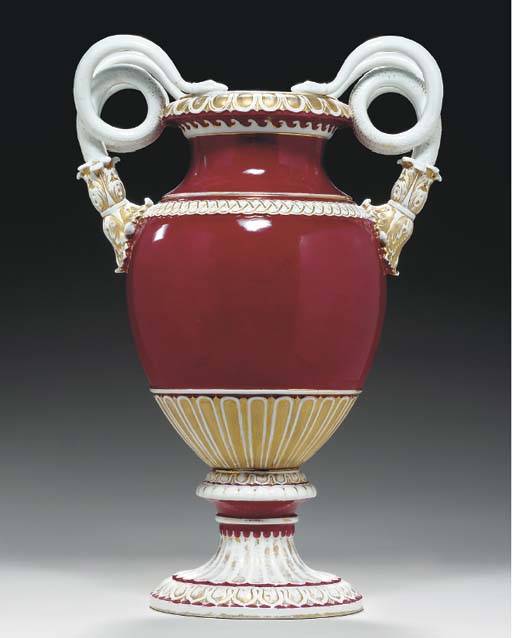 A MEISSEN RED-GROUND SNAKE-HANDLED VASE, 'SCHLANGENVASEN'