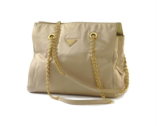 A FAWN NYLON TOTE BAG