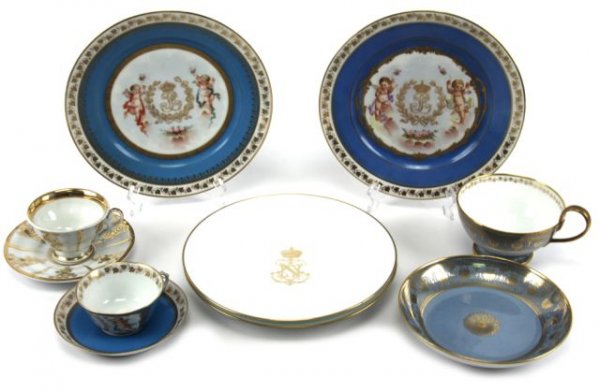 Mixed lot of french porcelain