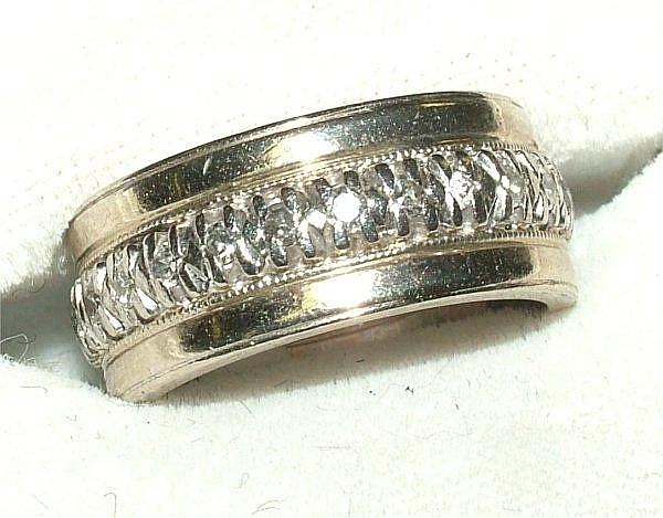 14K WHITE GOLD, DIAMOND ETERNITY RING