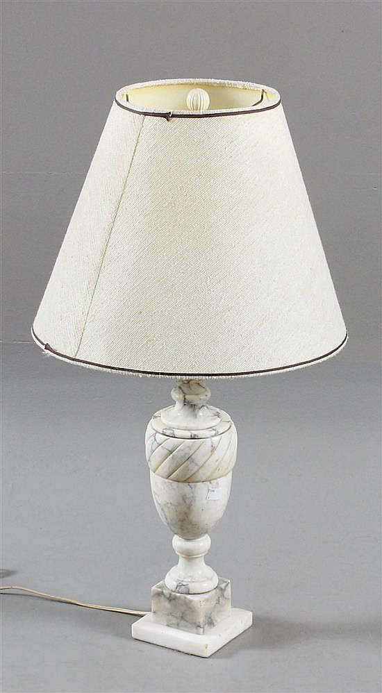 MARBLE BASE URN SHAPED LAMP