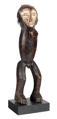 Lega (also Warega or Rega), Dem. Rep. of Congo: an unusual, large