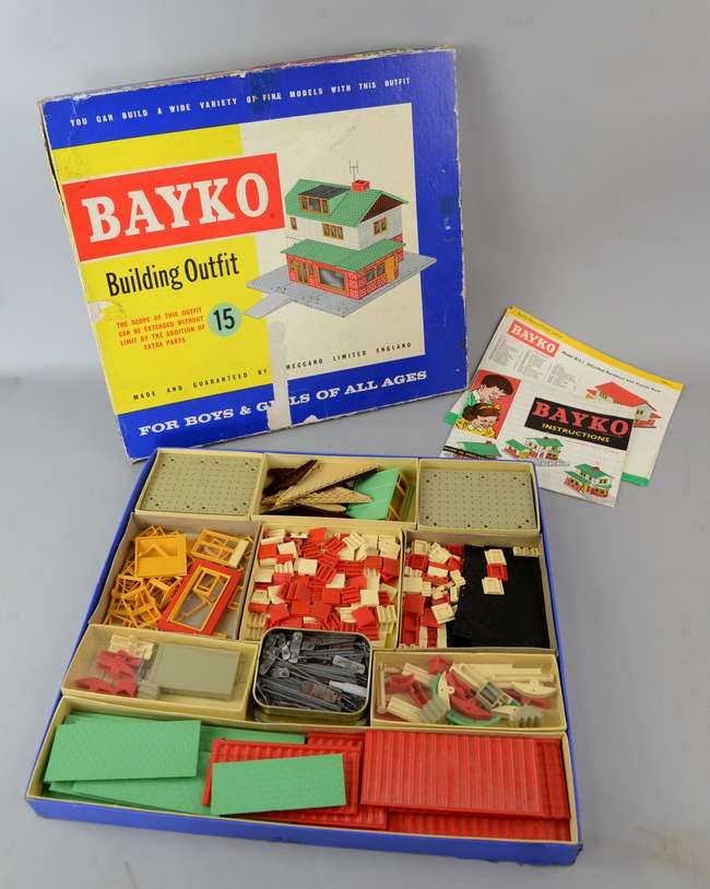 Bayko Building Outfit no 15 boxed