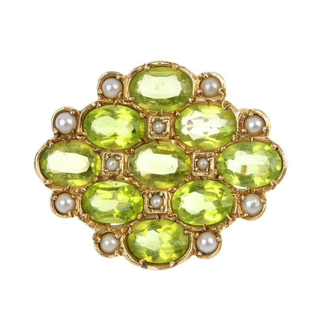 A 9ct gold peridot and split pearl brooch.