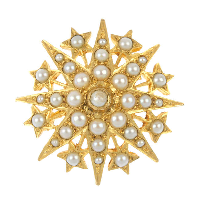A 9ct gold split pearl star brooch.