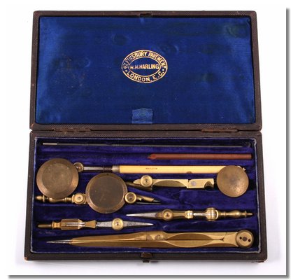 Set of Drawing Instruments