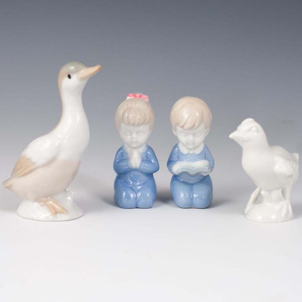 MIXED PORCELAIN FIGURINES LOT