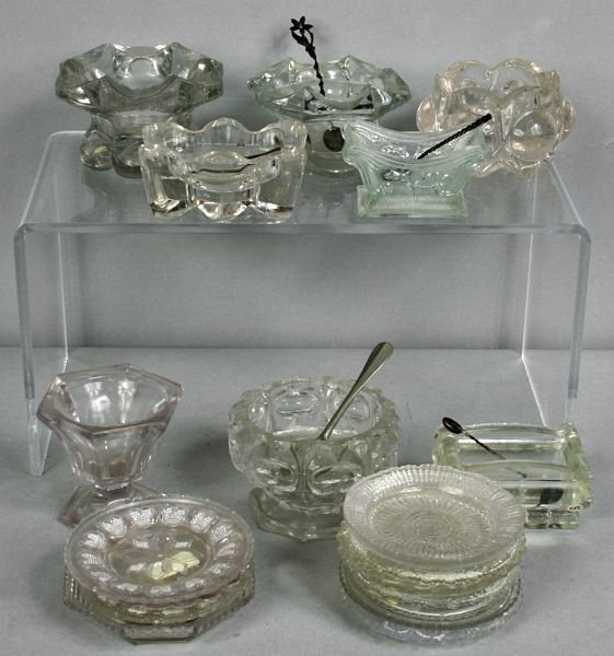 3318: (11) SANDWICH GLASS CUP PLATES, (8) SALTS