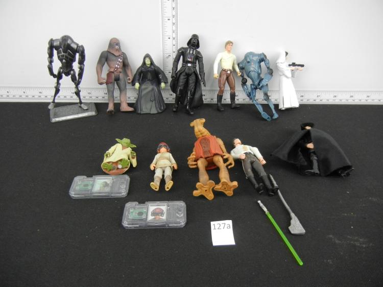 Lot of 12 Star Wars Action Figures