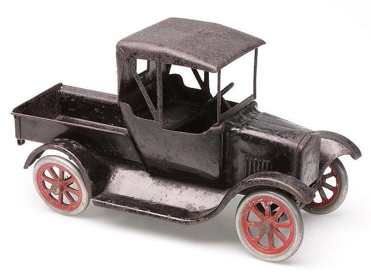 BUDDY "L" PRESSED STEEL TOY TRUCK