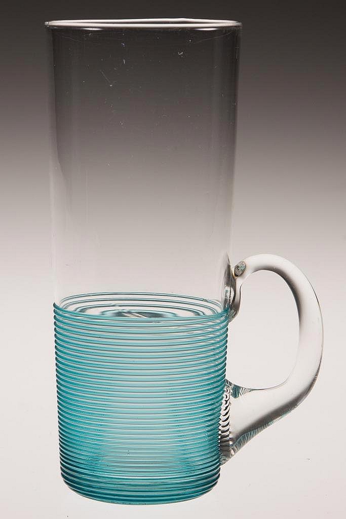 SANDWICH THREADED HORN GLASS