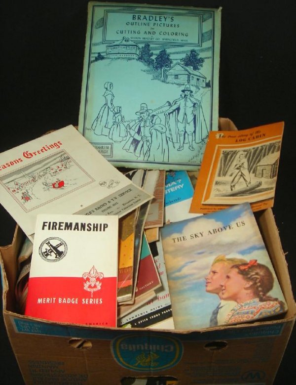 Big lot mixed ephemera & magazines etc. estate