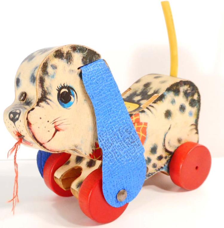 VINTAGE FISHER PRICE PLAYFUL PUPPY WOODEN PULL TOY
