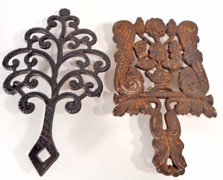 LOT OF 2 VINTAGE CAST IRON TRIVETS