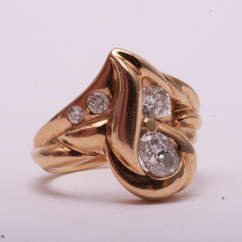 Lady's Cluster Diamond Ring