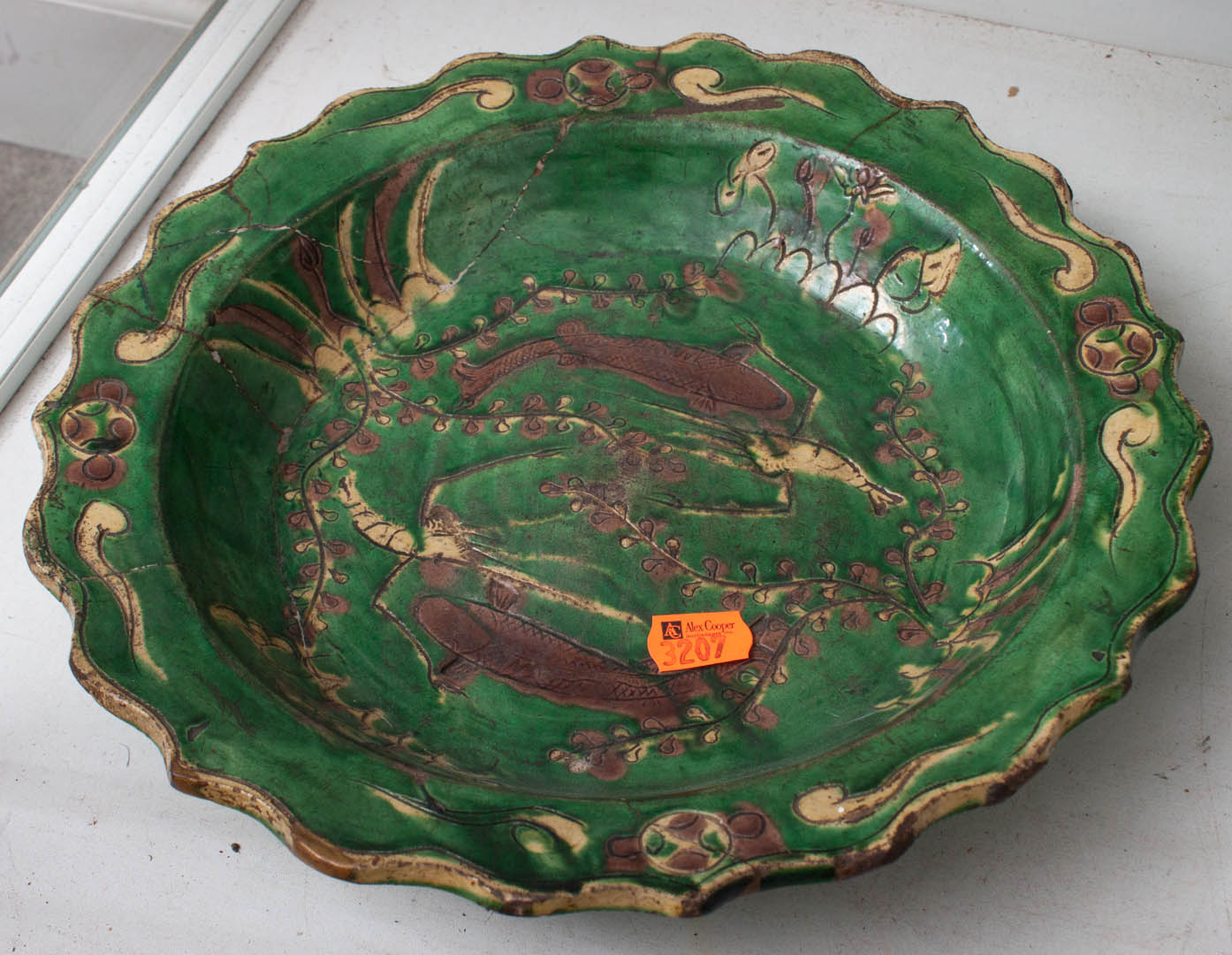 Chinese glazed ceramic bowl