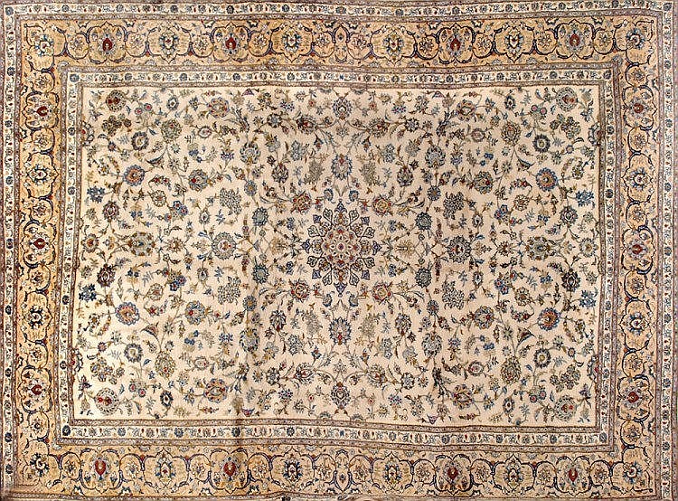 Isfahan Persian rug