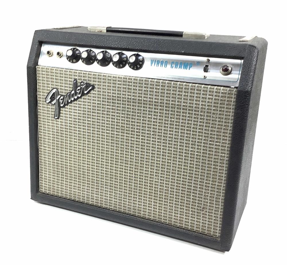 Vintage Fender Vibro Champ Guitar Tube Amplifier