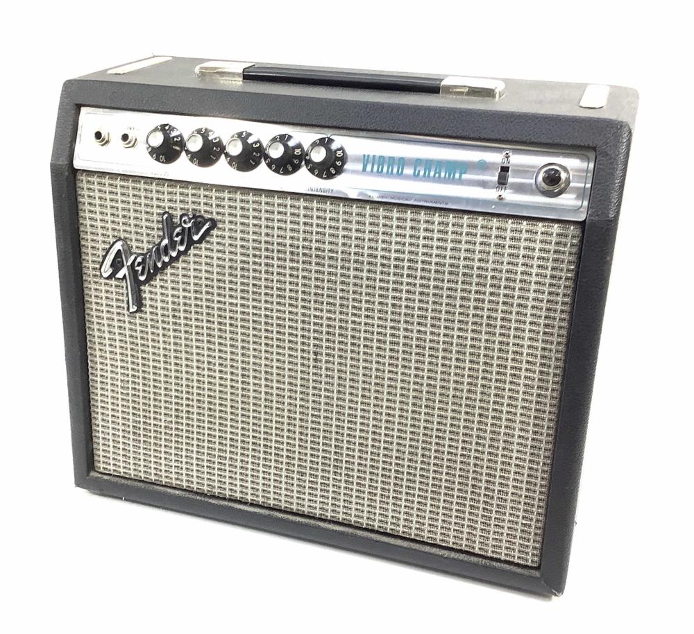Vintage Fender Vibro Champ Guitar Tube Amplifier