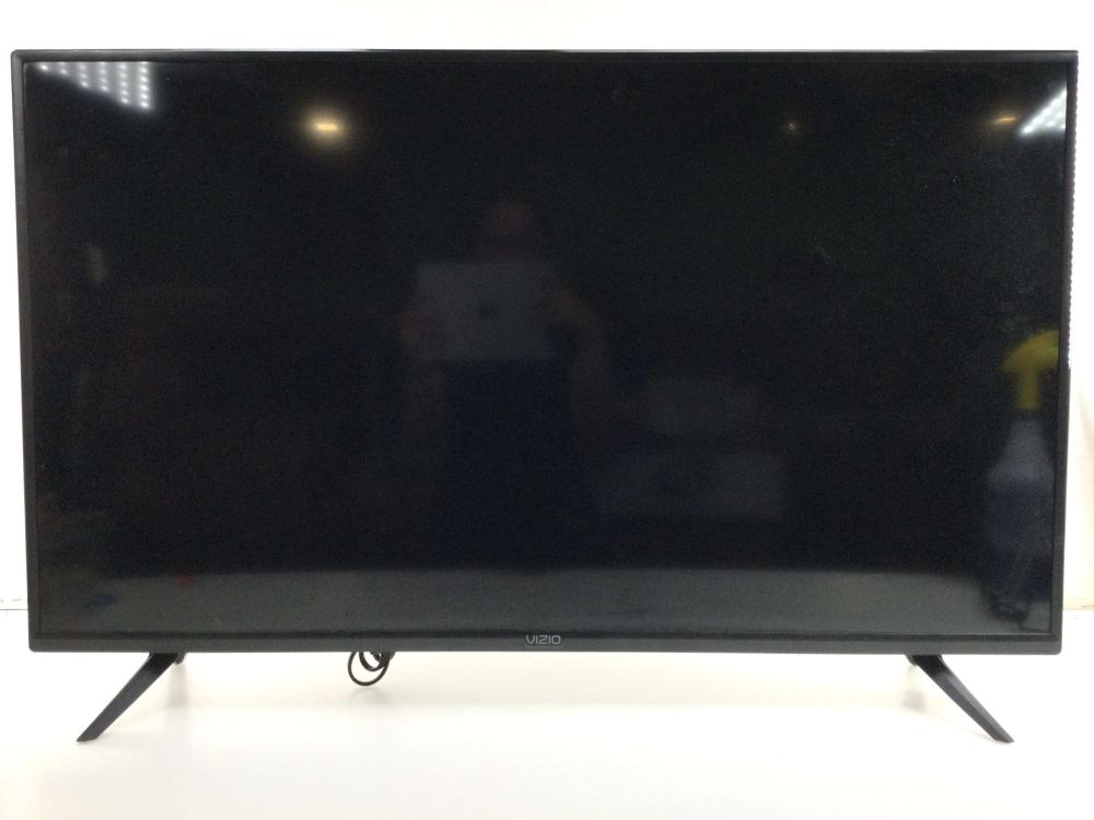 Vizio 40in 1080p Smart LED HDTV w/ Remote
