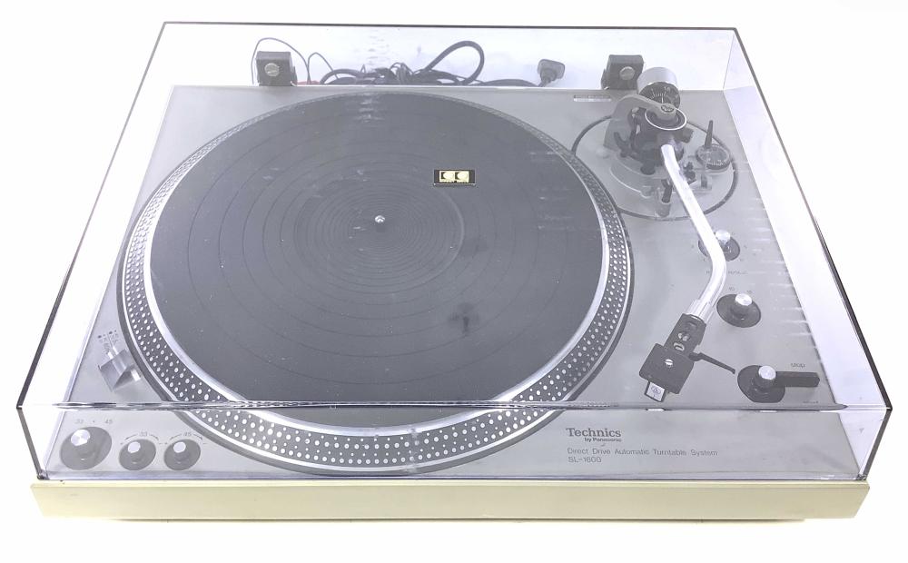 Technics SL-1600 Automatic Direct Drive Turntable
