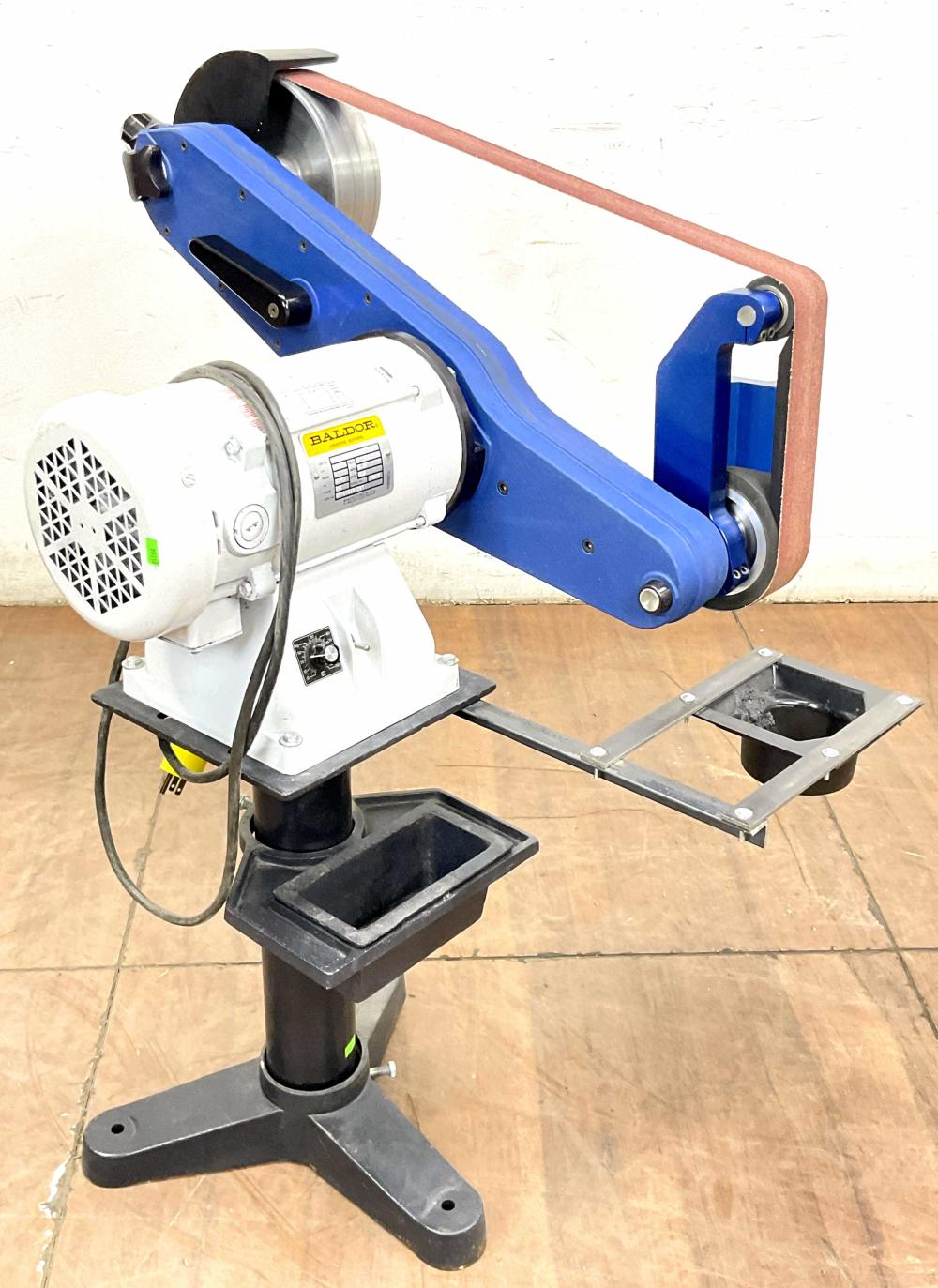 Baldor Electric 1.5HP Abrasive Belt Grinder