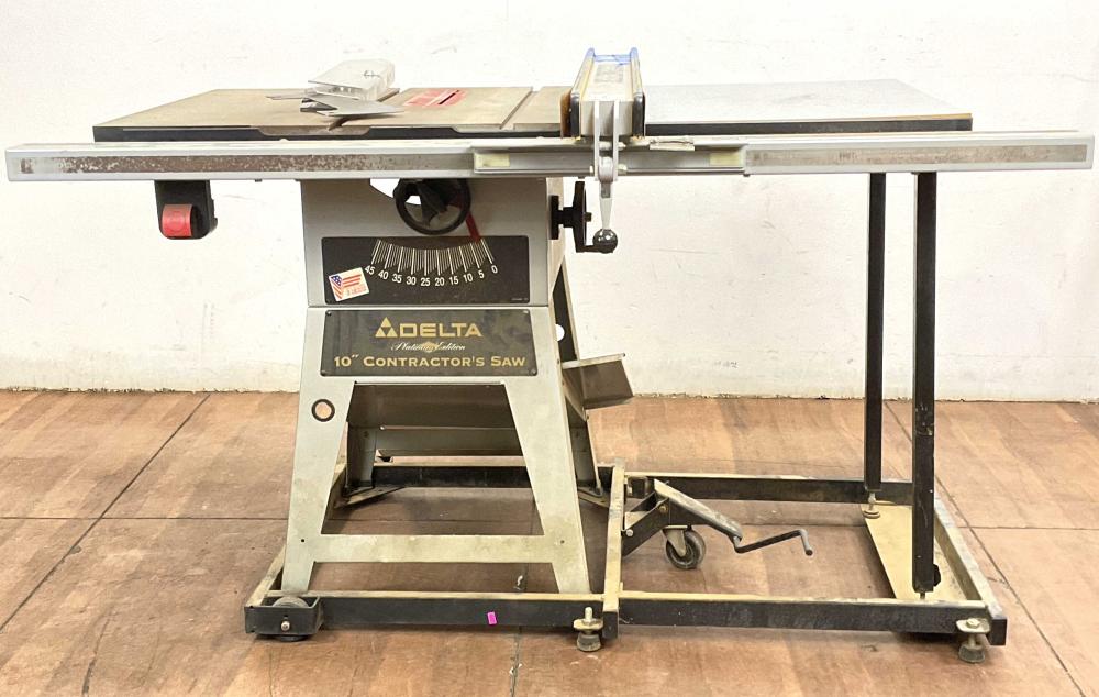 Delta 10in Table Saw