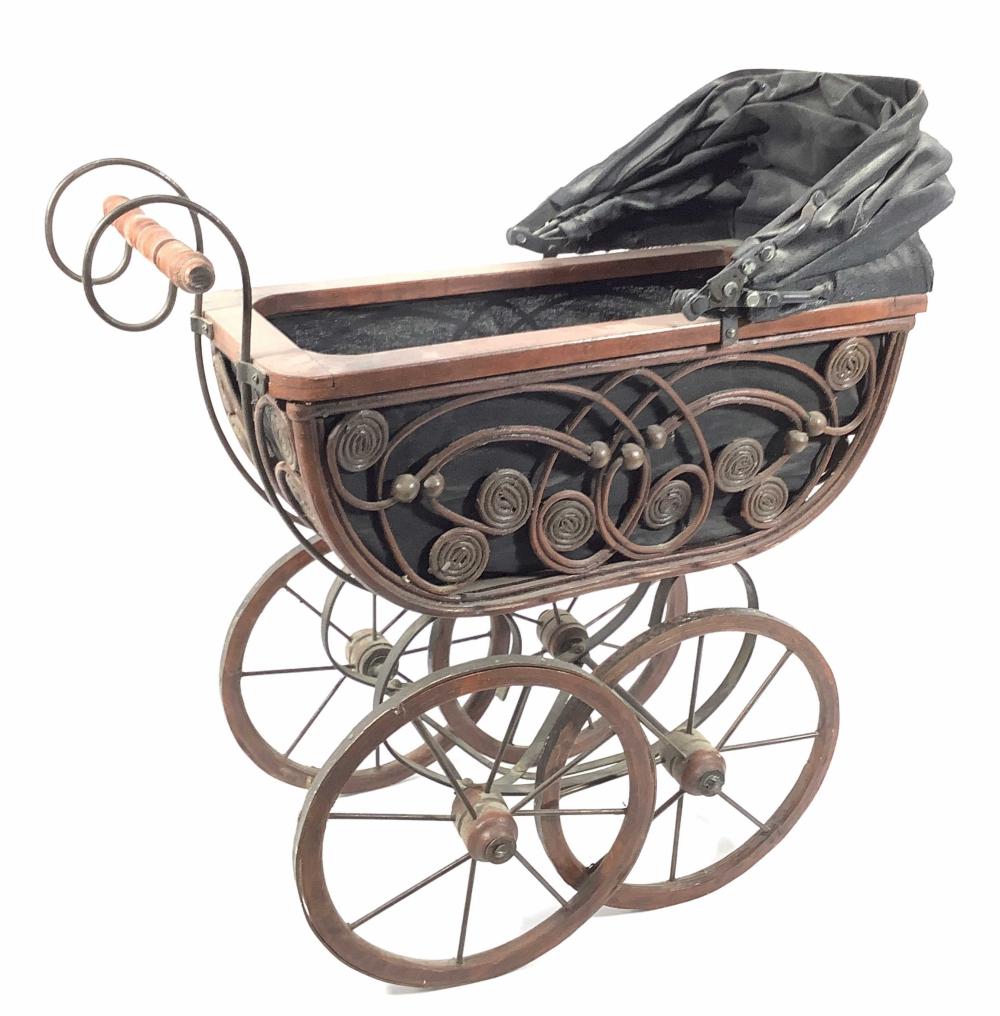 Vintage Doll Carriage/ Buggy / Pram