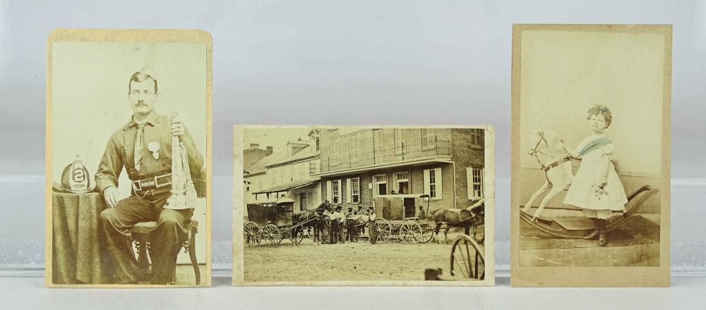 Photograph Lot