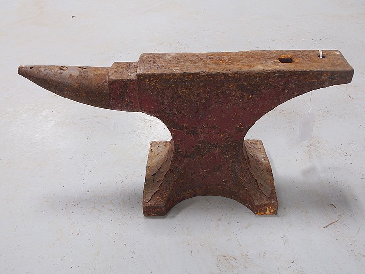 109 lb. Anvil