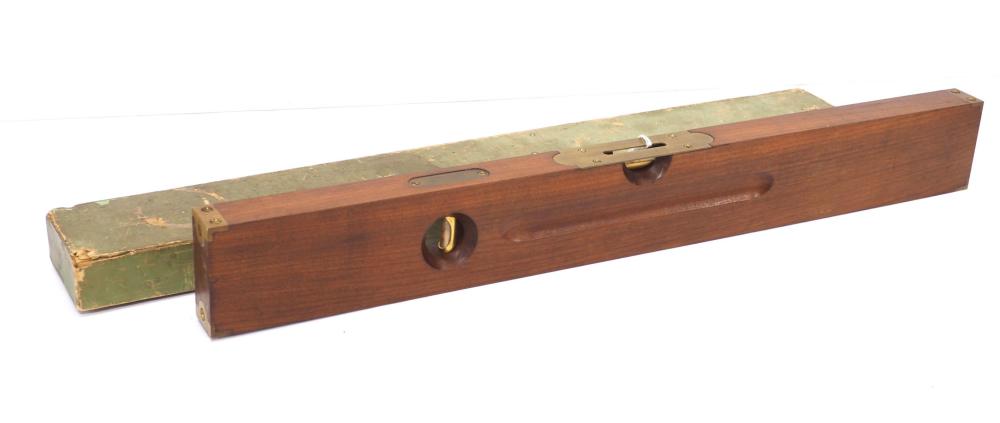 26" Stanley No.18 Adj. Plumb & Level