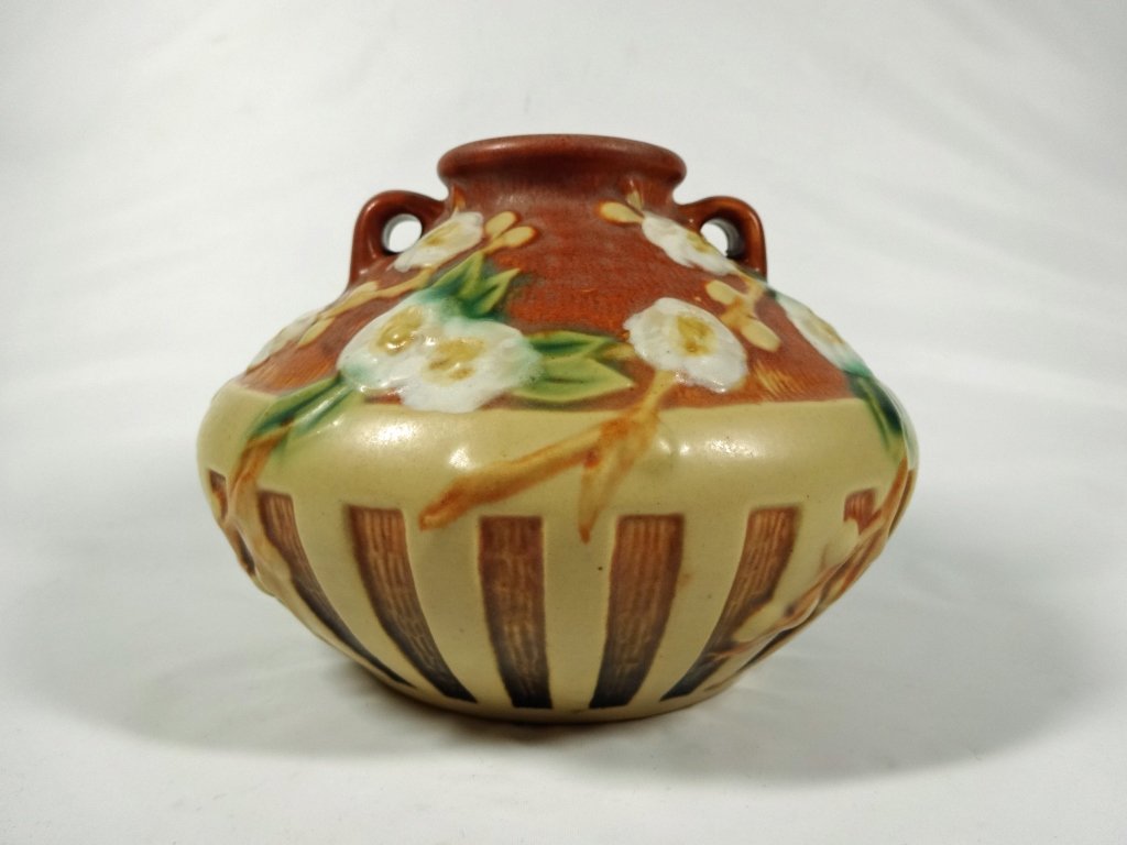 ROSEVILLE POTTERY CHERRY BLOSSOM VASE, BROWN, PATTERN