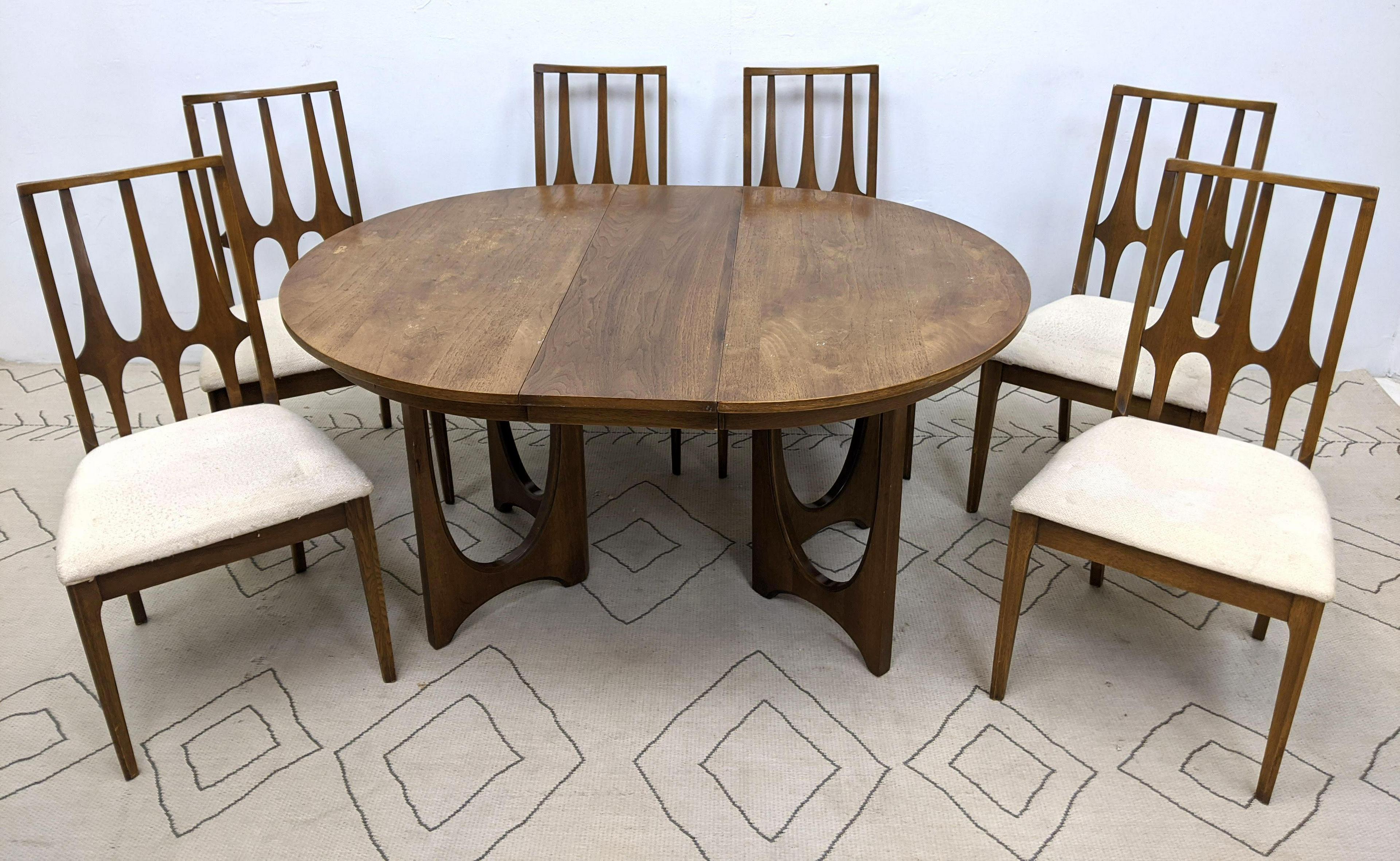 7pc Brasilia by BROYHILL American Modern Dining Set. O