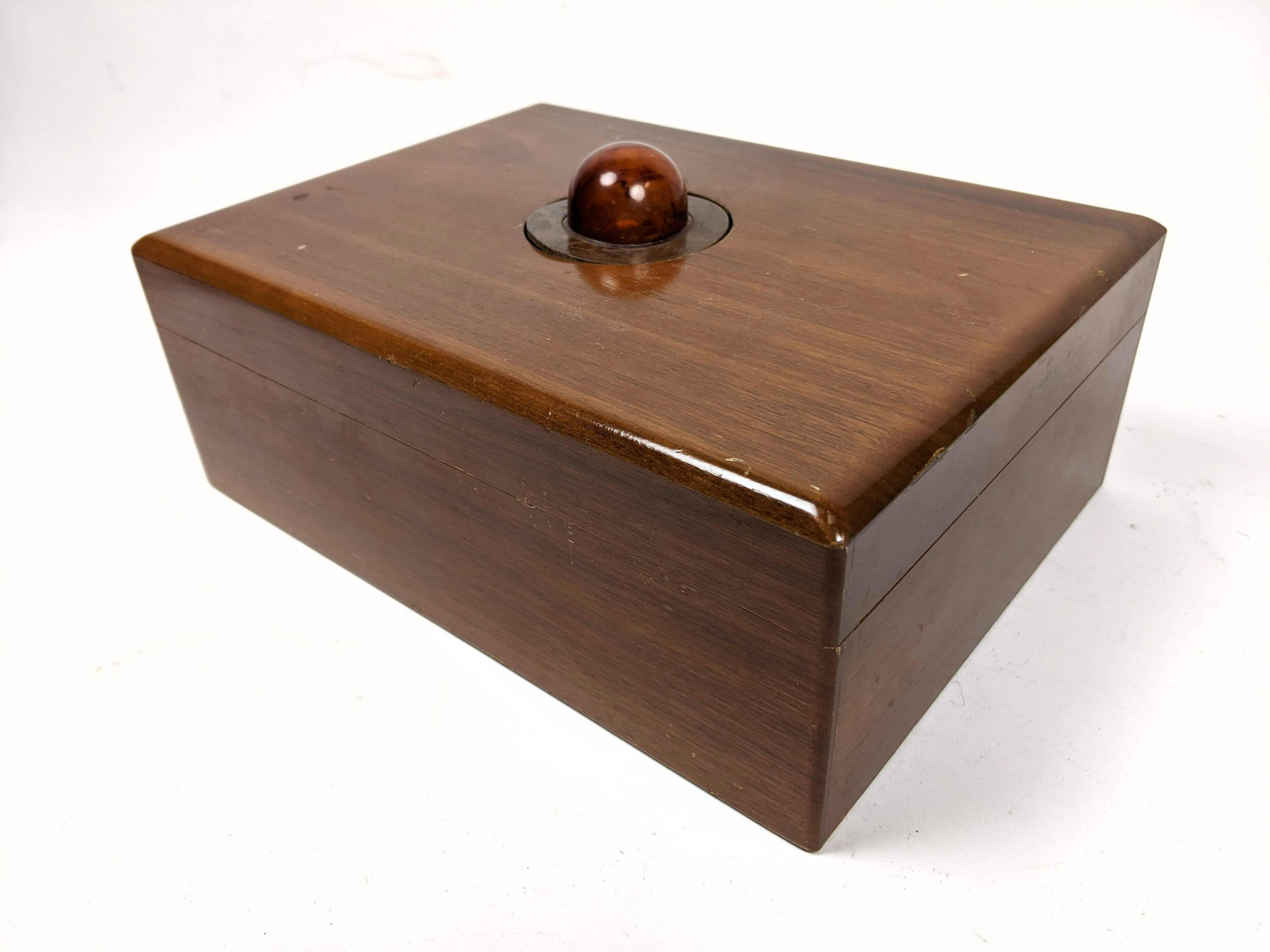 DUNHILL Humidor Cigar Box with Cigars.