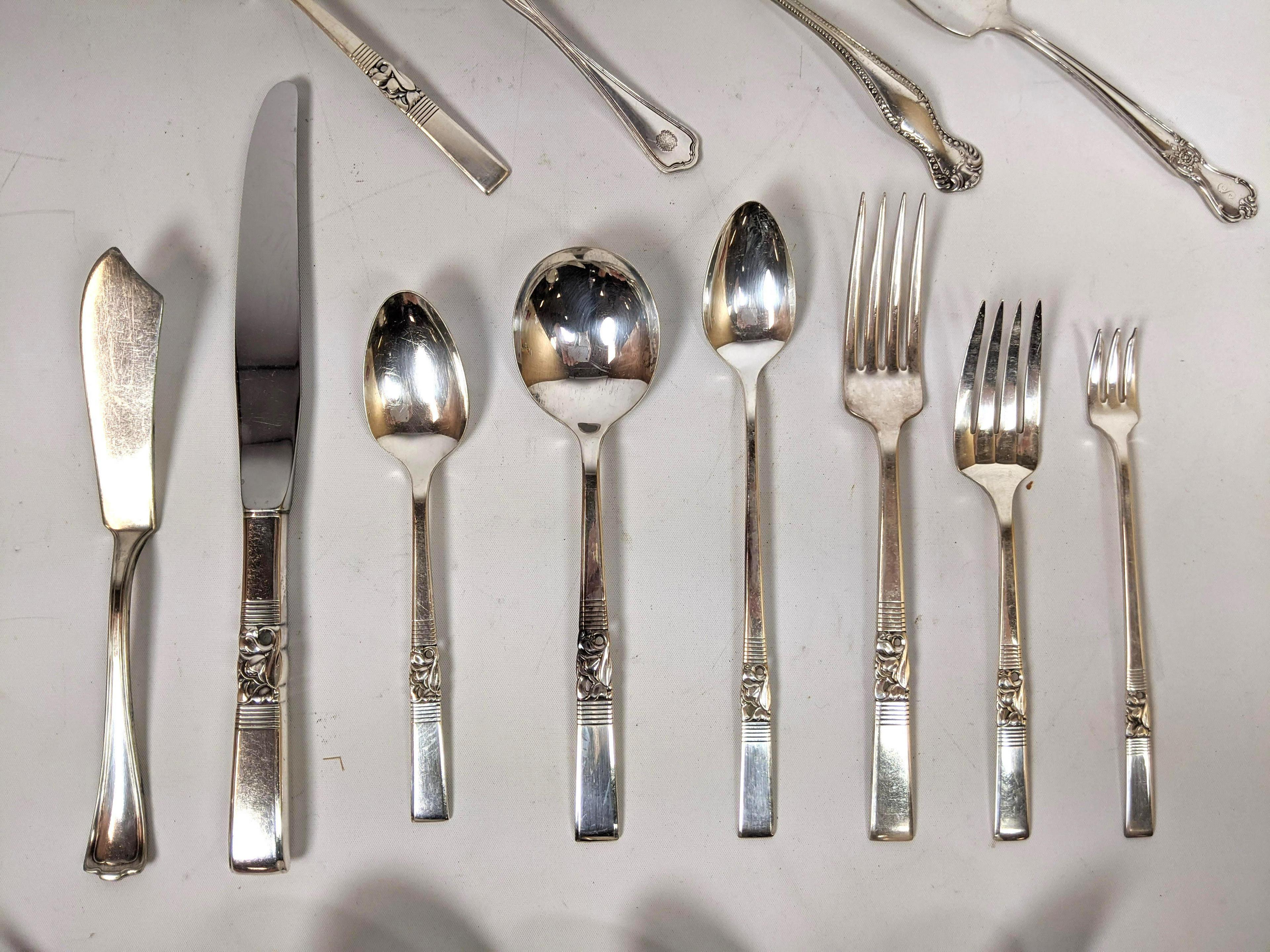 Community Silver Plate Flatware Set.