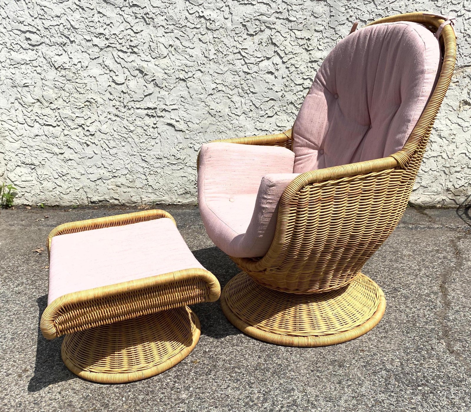 Tall Back Wicker Rattan Lounge Chair and Ottoman.