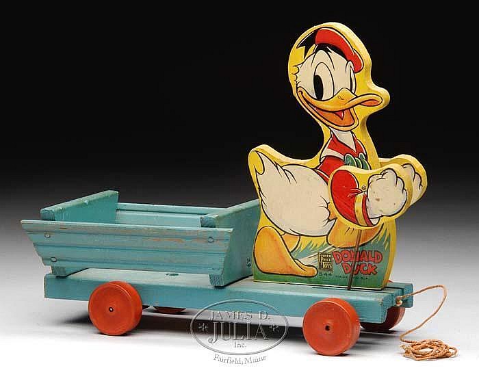 *FISHER PRICE DONALD DUCK CART #544