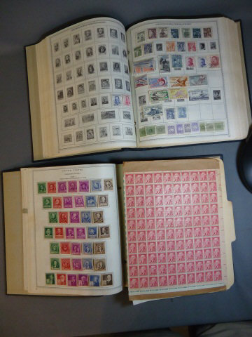 MIXED LOT OF STAMPS