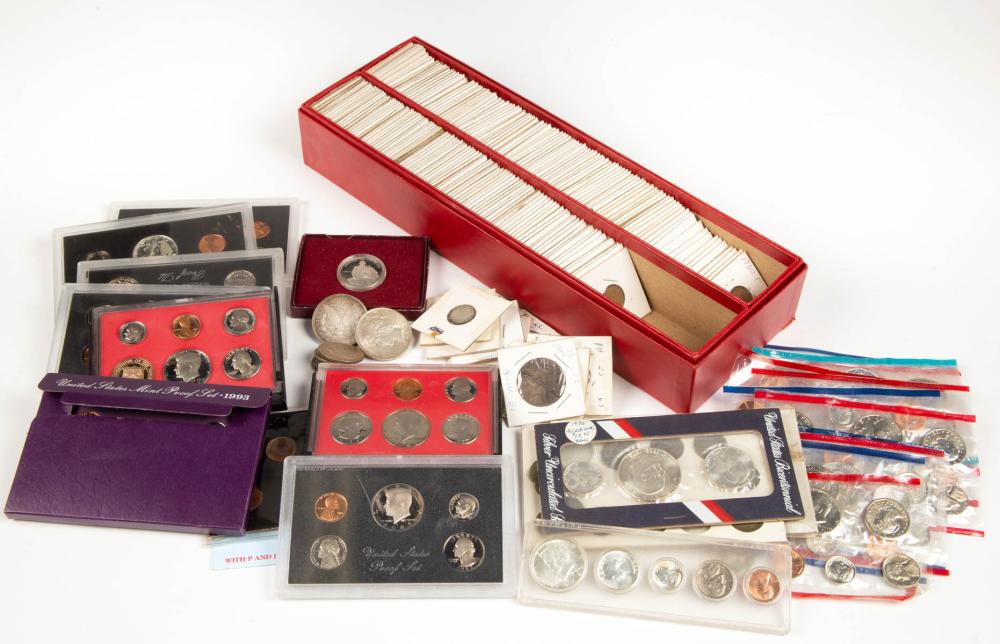 ASSORTED UNITED STATES COINS, UNCOUNTED LOT