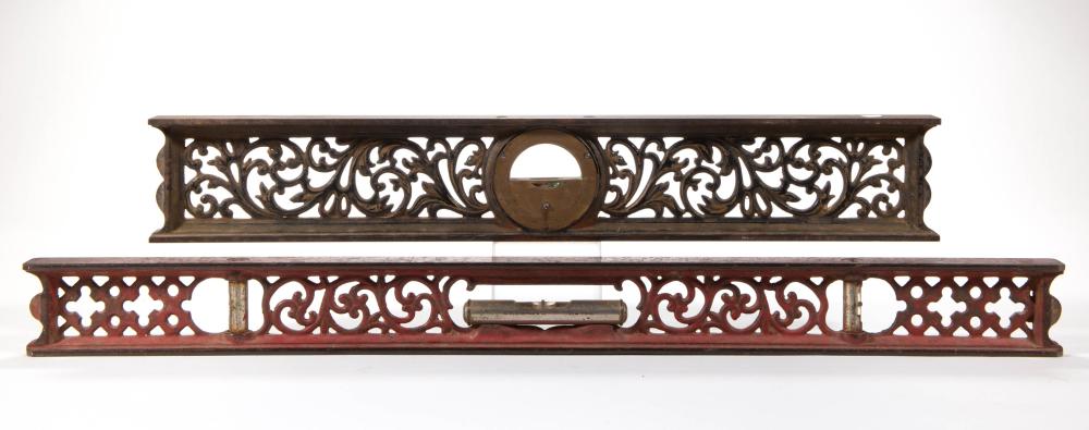 DAVIS LEVEL AND TOOL CO. CAST-IRON LEVEL / INCLINOMETER