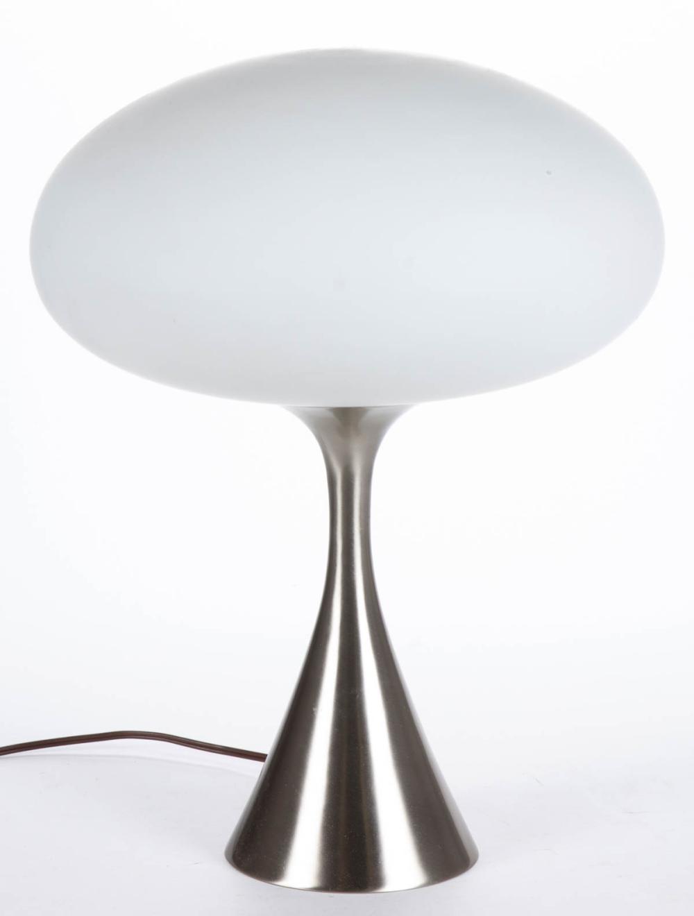 LAUREL LAMP CO. MID-CENTURY MODERN MUSHROOM TABLE LAMP