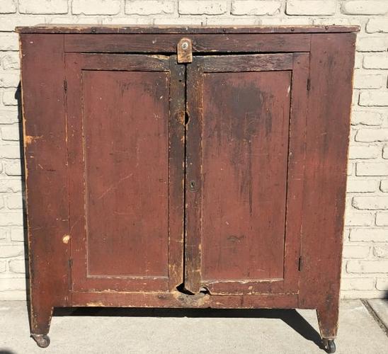 HUDSON VALLEY 2 DOOR CUPBOARD IN OLD RED FINISH, HAS