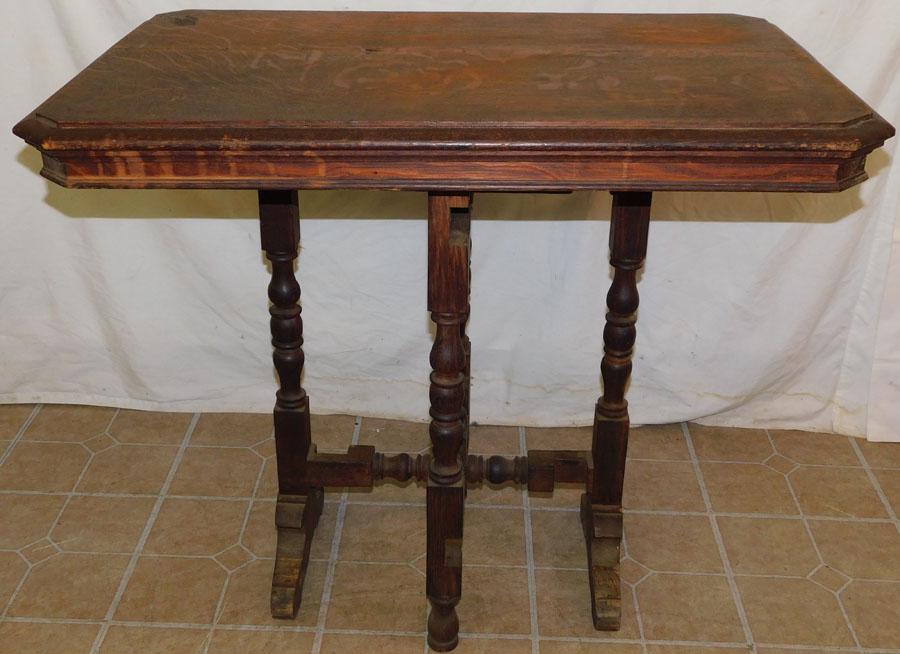 Antique Oak Tilt Top Table