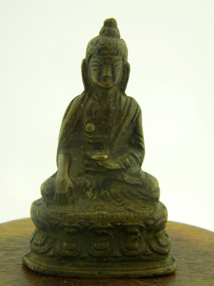 Antique Bronze Buddha Statue