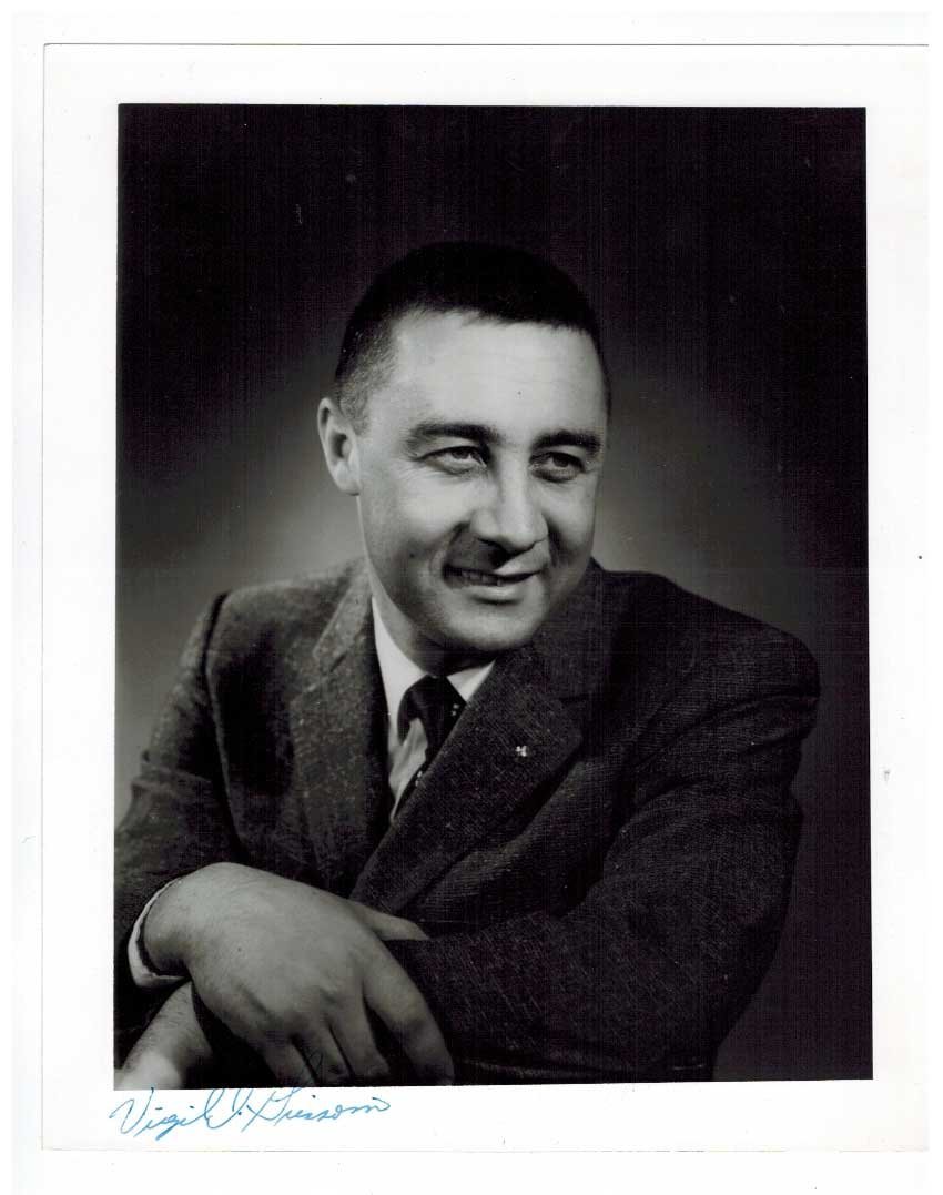 Gus Grissom Authentic Signed Photograph. This authentic