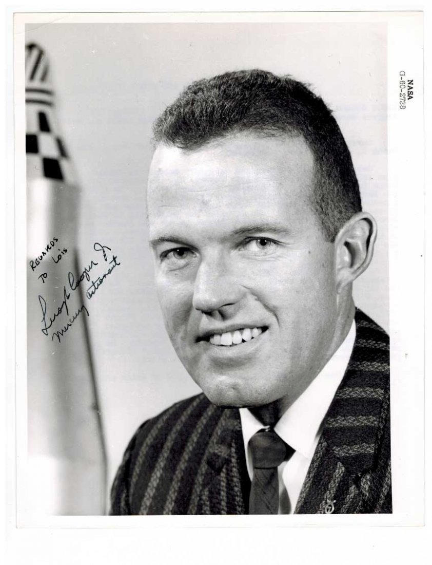 Gordon Cooper Authentic Signed Photograph. This